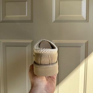 ??????UGG Tasman Slippers Mustard Seed